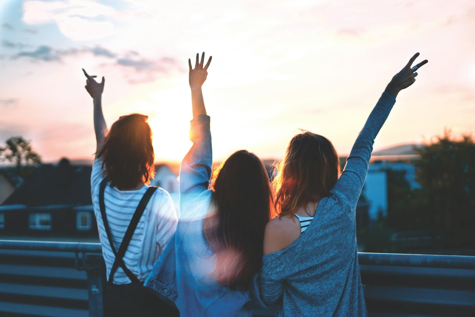 Read more about the article Basking in Sunset Bliss: Girls outing gone wonderful and having radiant Moments